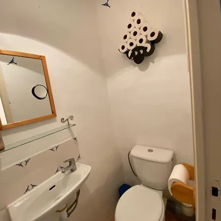 Semesterbostad La Maisonnette D'agel *