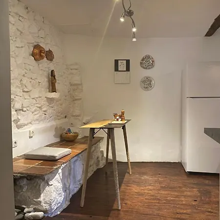 Semesterbostad La Maisonnette D'agel *